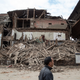 Illustration for article titled Photos from the devastating 7.8 magnitude earthquake in Nepal